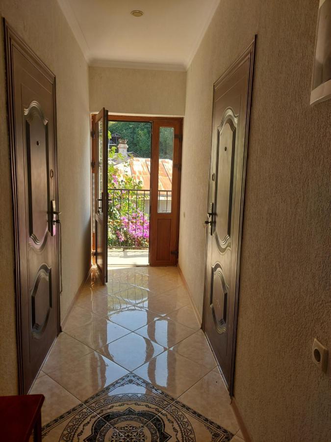 Гостевой Дом София 400 М До Моря Gagra Exterior photo