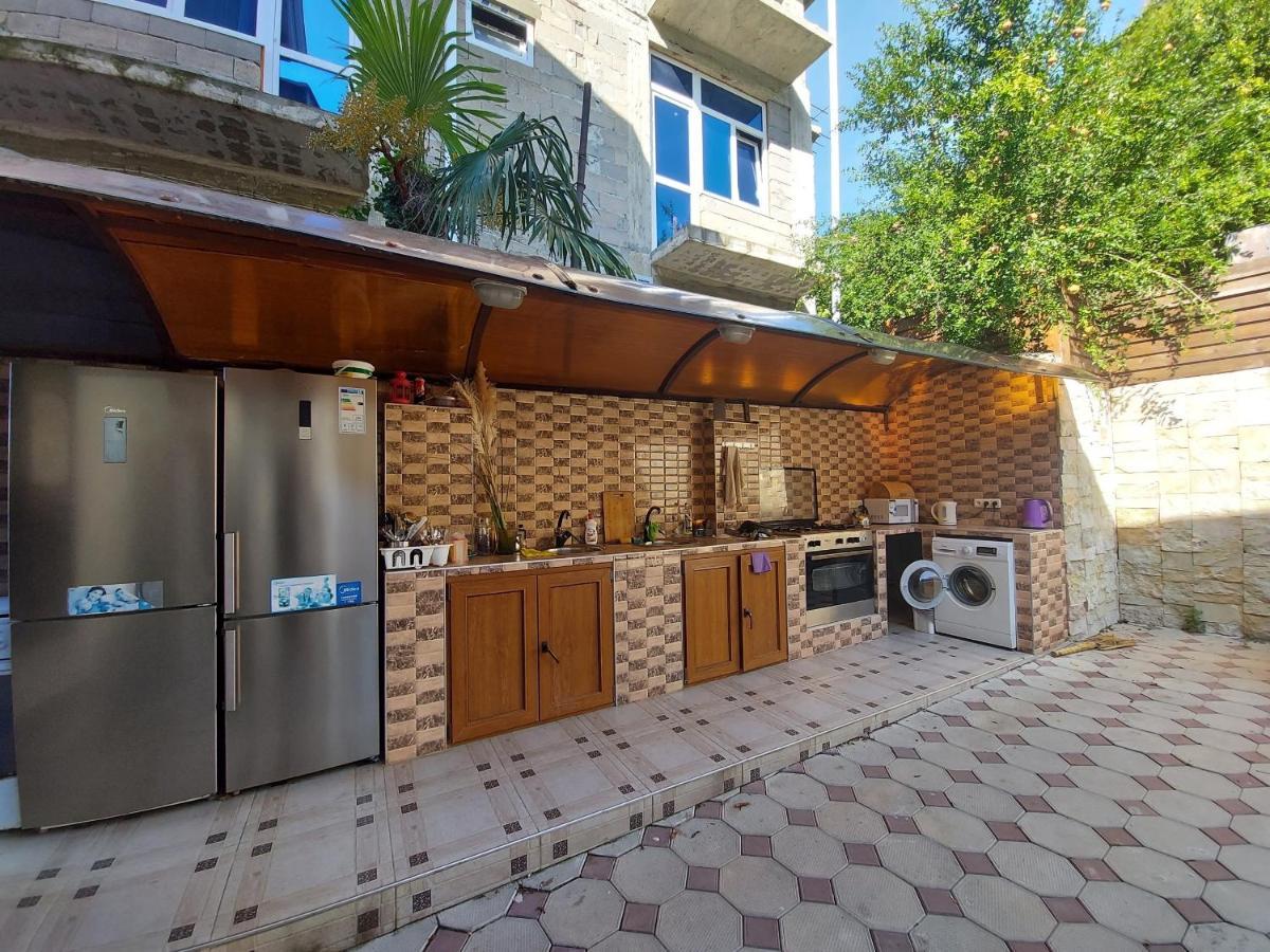 Гостевой Дом София 400 М До Моря Gagra Exterior photo